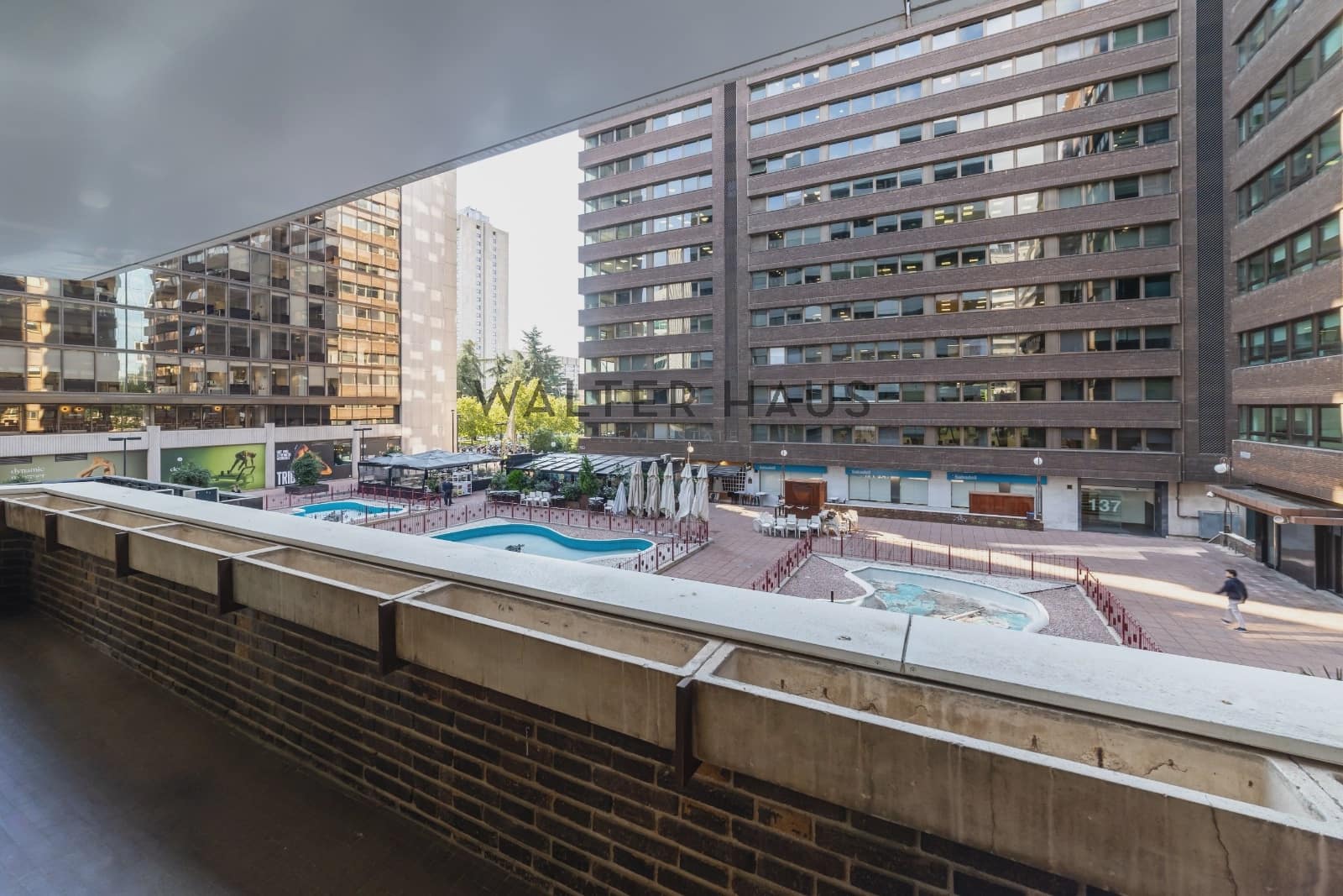 6 quarto Escritório para arrendar em Madrid cidade com garagem - 4 900 € (Ref: 10093834)