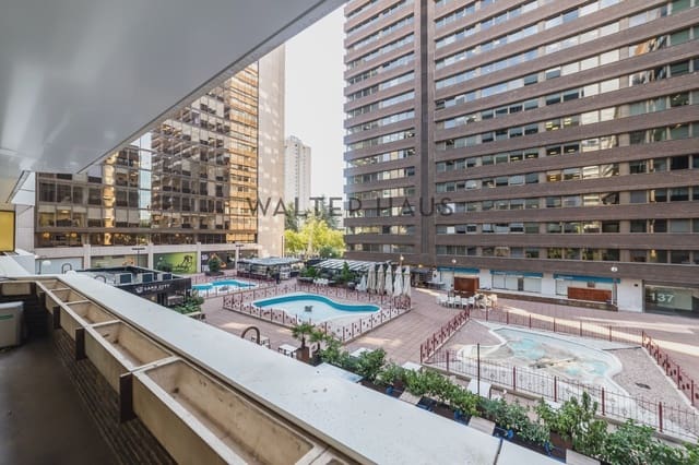 6 soveværelse Kontor til leje i Castillejos, Madrid by med garage - € 4.900 (Ref: 10093834)