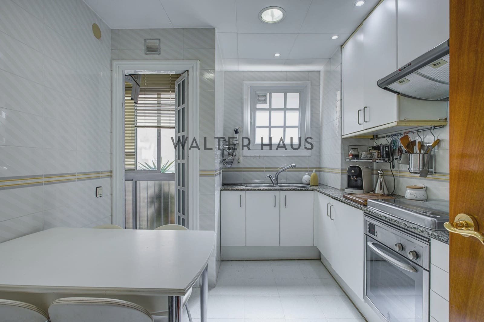 4 sypialnia Mieszkanie na sprzedaż w Miasto Barcelona - 570 000 € (Ref: 10095047)