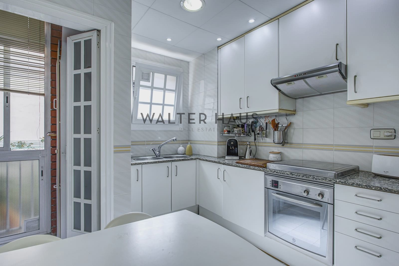 4 sypialnia Mieszkanie na sprzedaż w Miasto Barcelona - 570 000 € (Ref: 10095047)