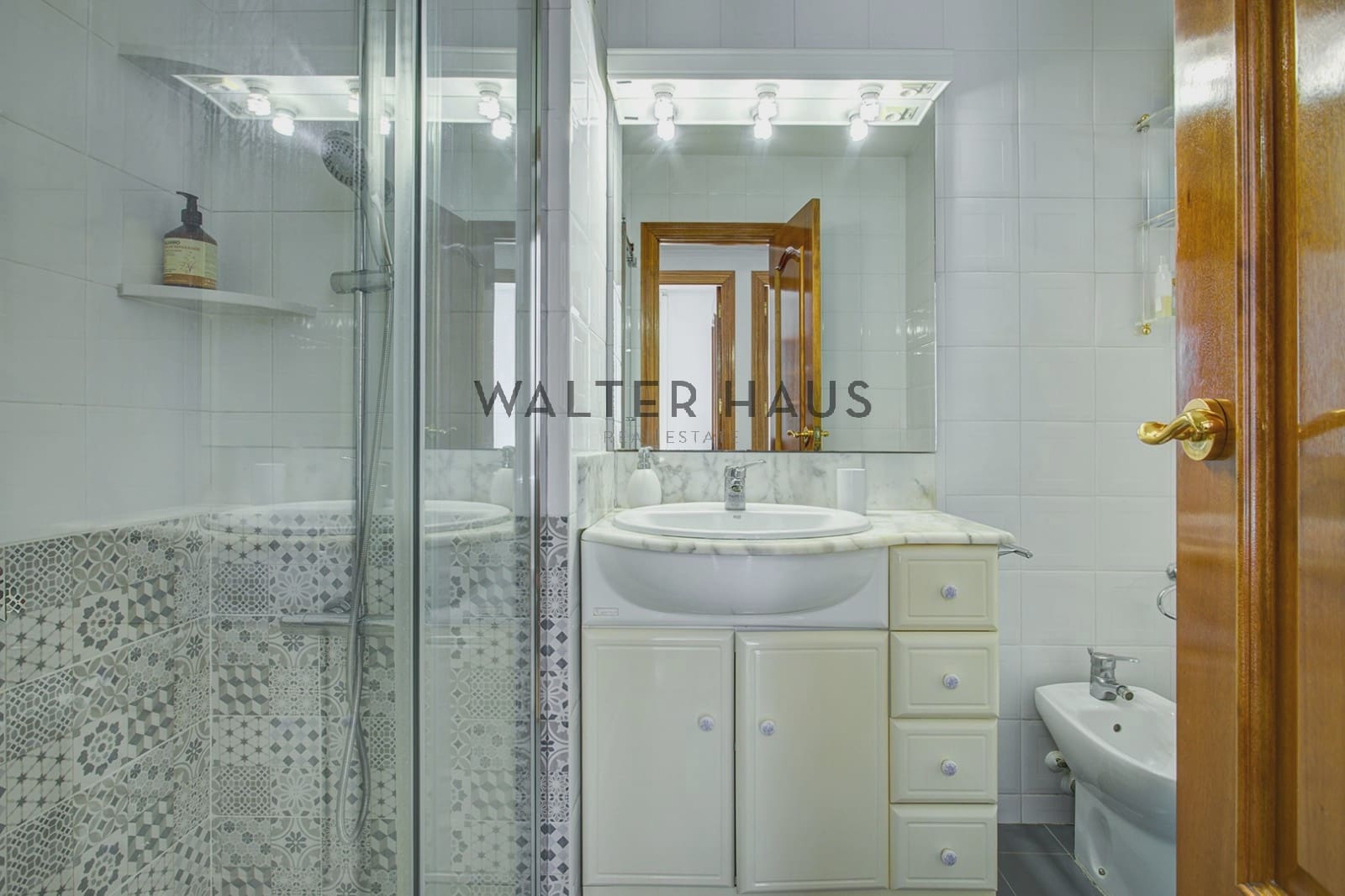 4 sypialnia Mieszkanie na sprzedaż w Miasto Barcelona - 570 000 € (Ref: 10095047)