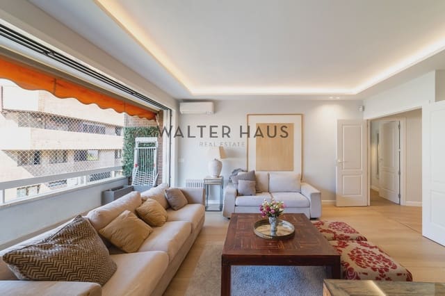 4 camera da letto Appartamento in vendita in Almagro, Madrid città con garage - 1.860.000 € (Rif: 10095533)