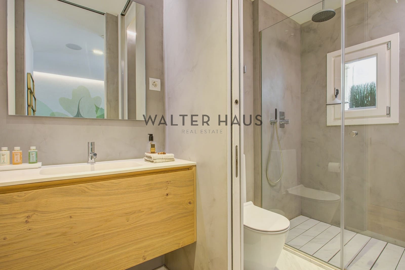 3 makuuhuone Huoneisto myytävänä paikassa Barcelona kaupunki - 1 850 000 € (Ref: 10095817)