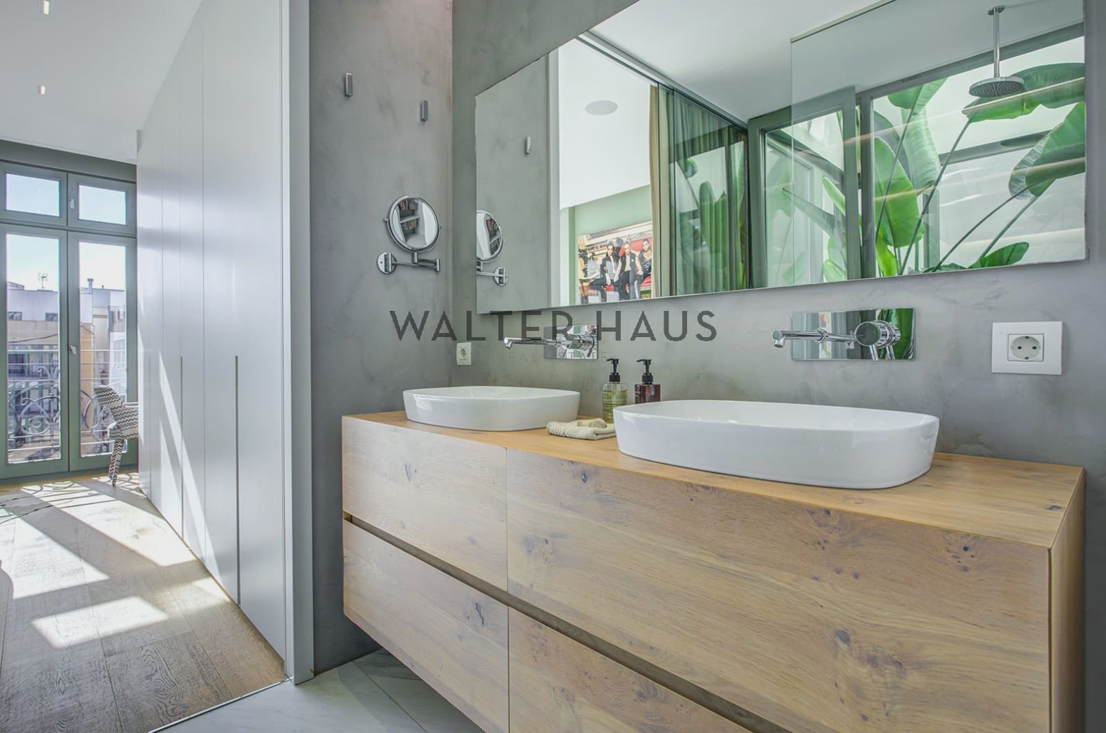 3 bedroom Penthouse for sale in Barcelona city - € 1,850,000 (Ref: 10095817)