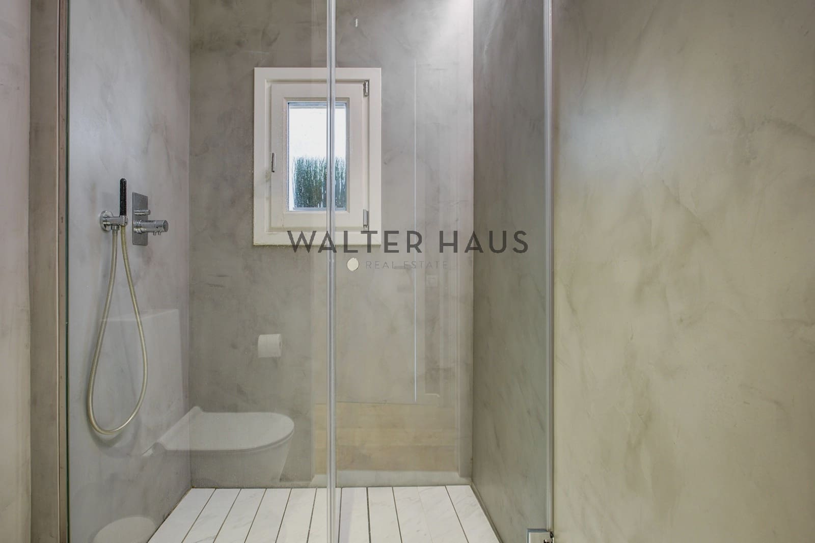 3 bedroom Penthouse for sale in Barcelona city - € 1,850,000 (Ref: 10095817)