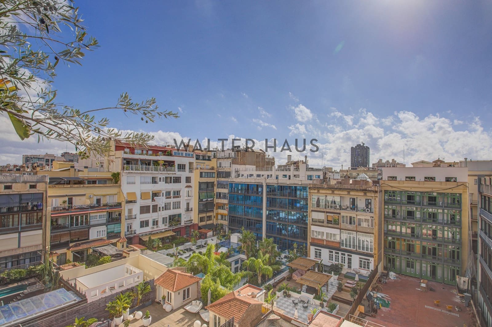 3 bedroom Penthouse for sale in Barcelona city - € 1,850,000 (Ref: 10095817)