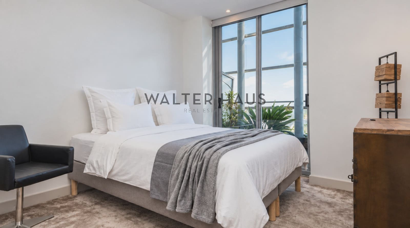 3 sovrum Takvåning att hyra i Barcelona stad med pool garage - 8 500 € (Ref: 10099430)
