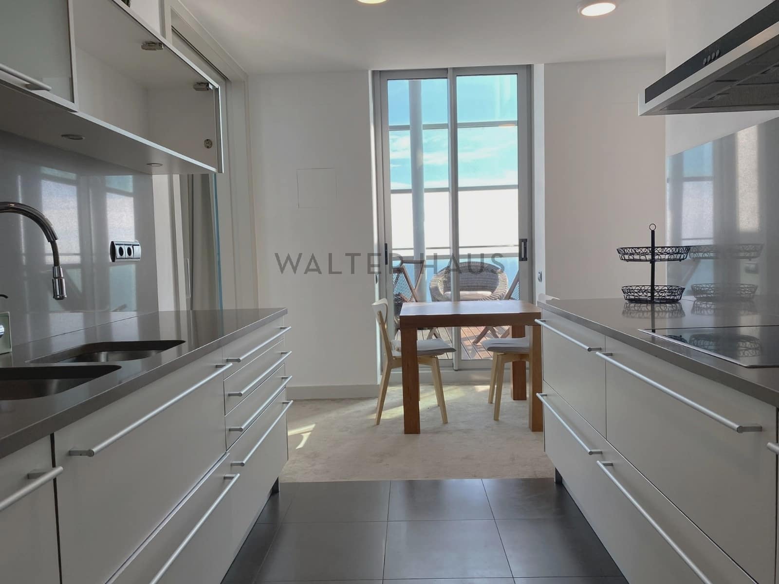 3 sovrum Takvåning att hyra i Barcelona stad med pool garage - 8 500 € (Ref: 10099430)