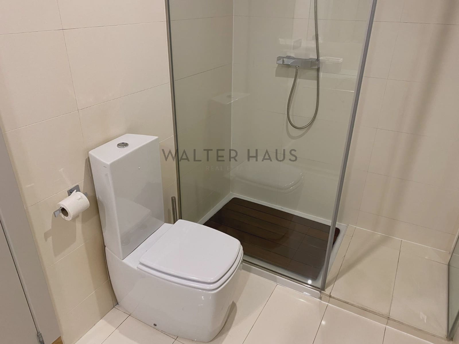 3 sovrum Takvåning att hyra i Barcelona stad med pool garage - 8 500 € (Ref: 10099430)