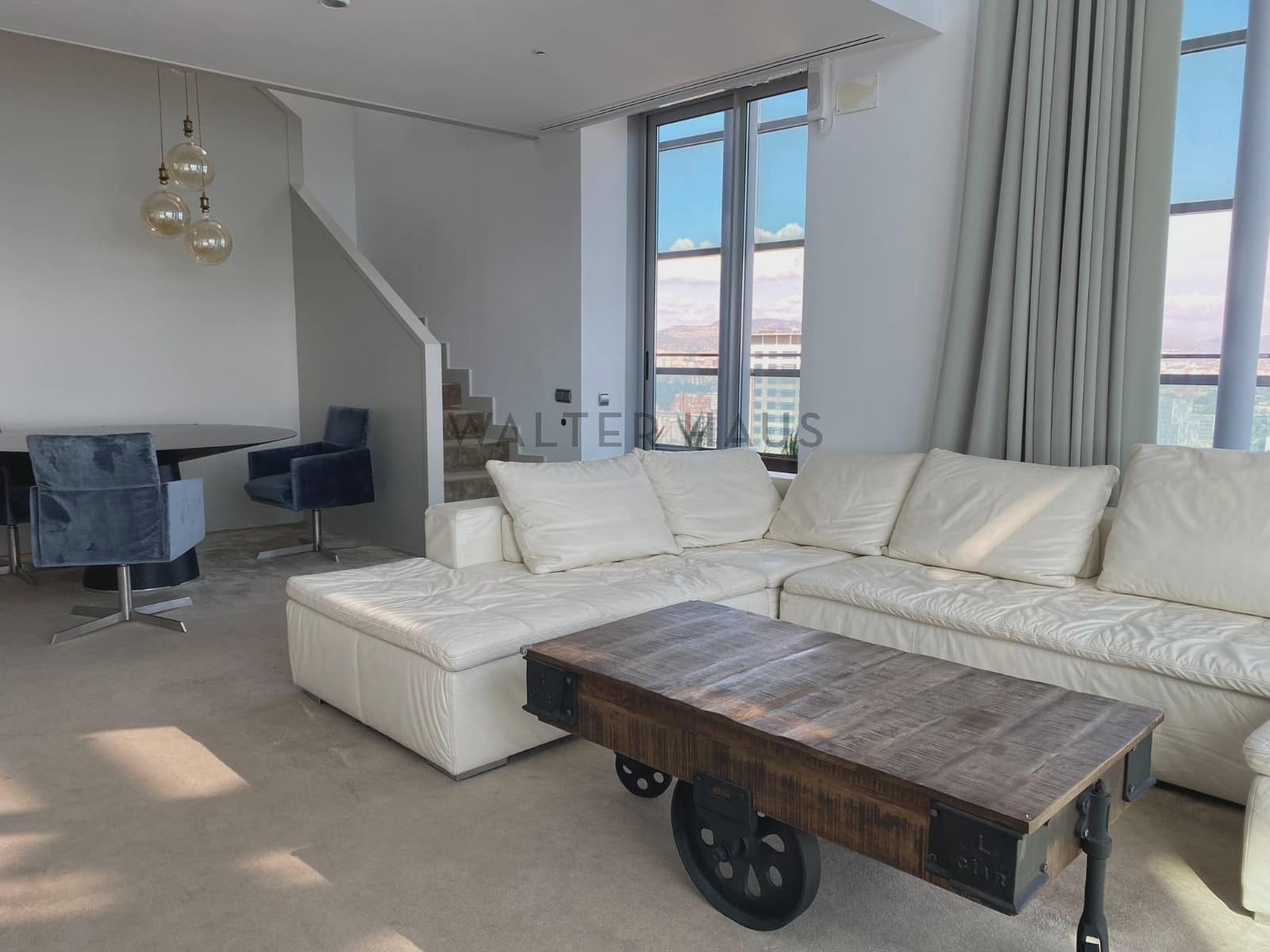 3 sovrum Takvåning att hyra i Barcelona stad med pool garage - 8 500 € (Ref: 10099430)