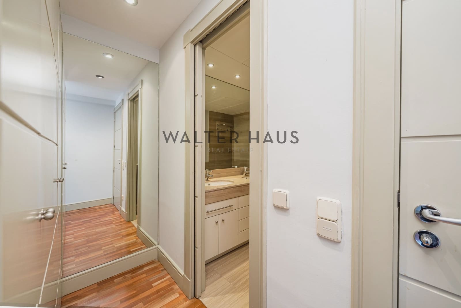 3 makuuhuone Kattohuoneisto myytävänä paikassa Madrid kaupunki - 1 398 500 € (Ref: 10100551)