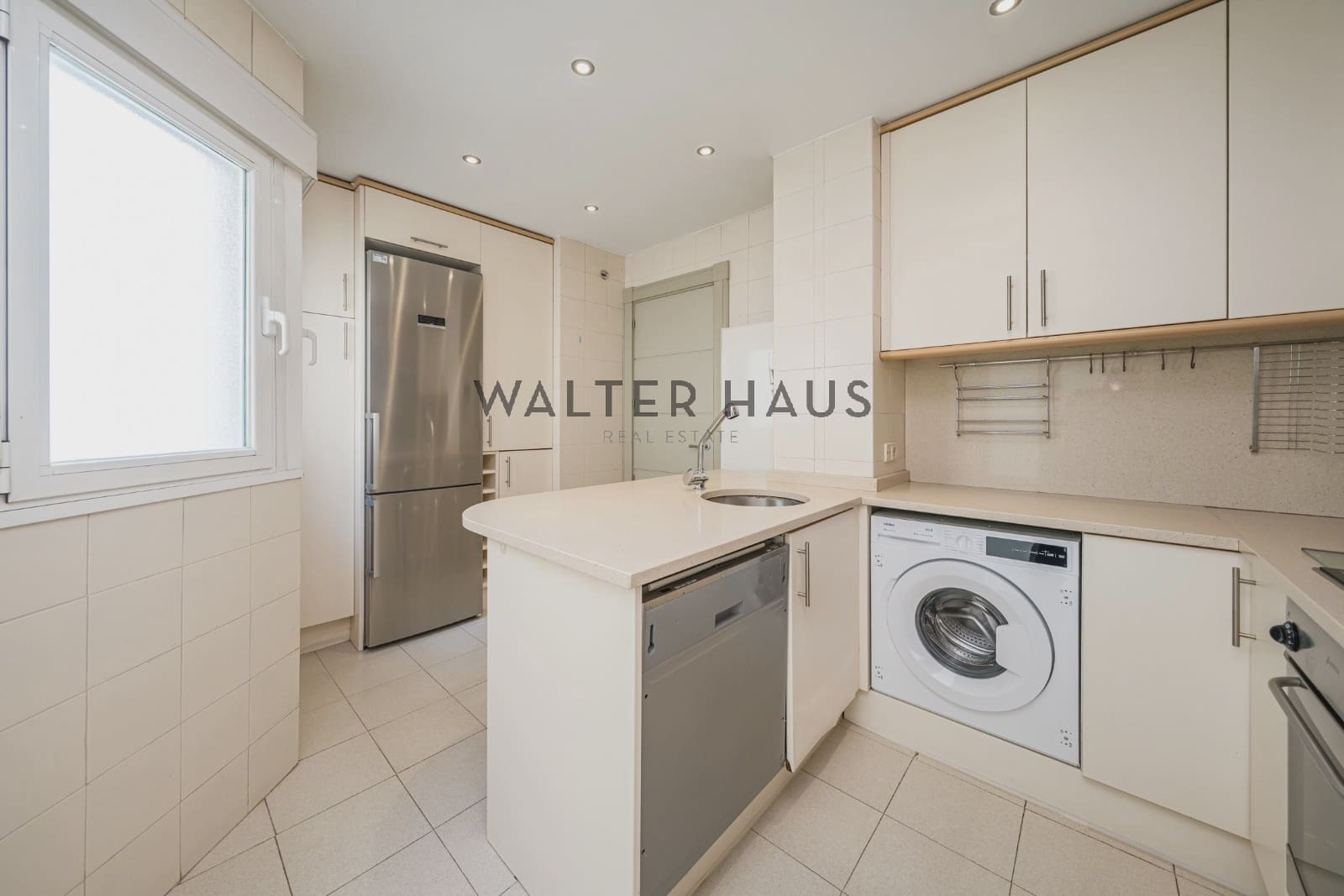 3 makuuhuone Kattohuoneisto myytävänä paikassa Madrid kaupunki - 1 398 500 € (Ref: 10100551)