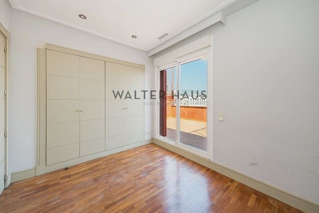 3 makuuhuone Kattohuoneisto myytävänä paikassa Lista, Madrid kaupunki - 1 398 500 € (Ref: 10100551)