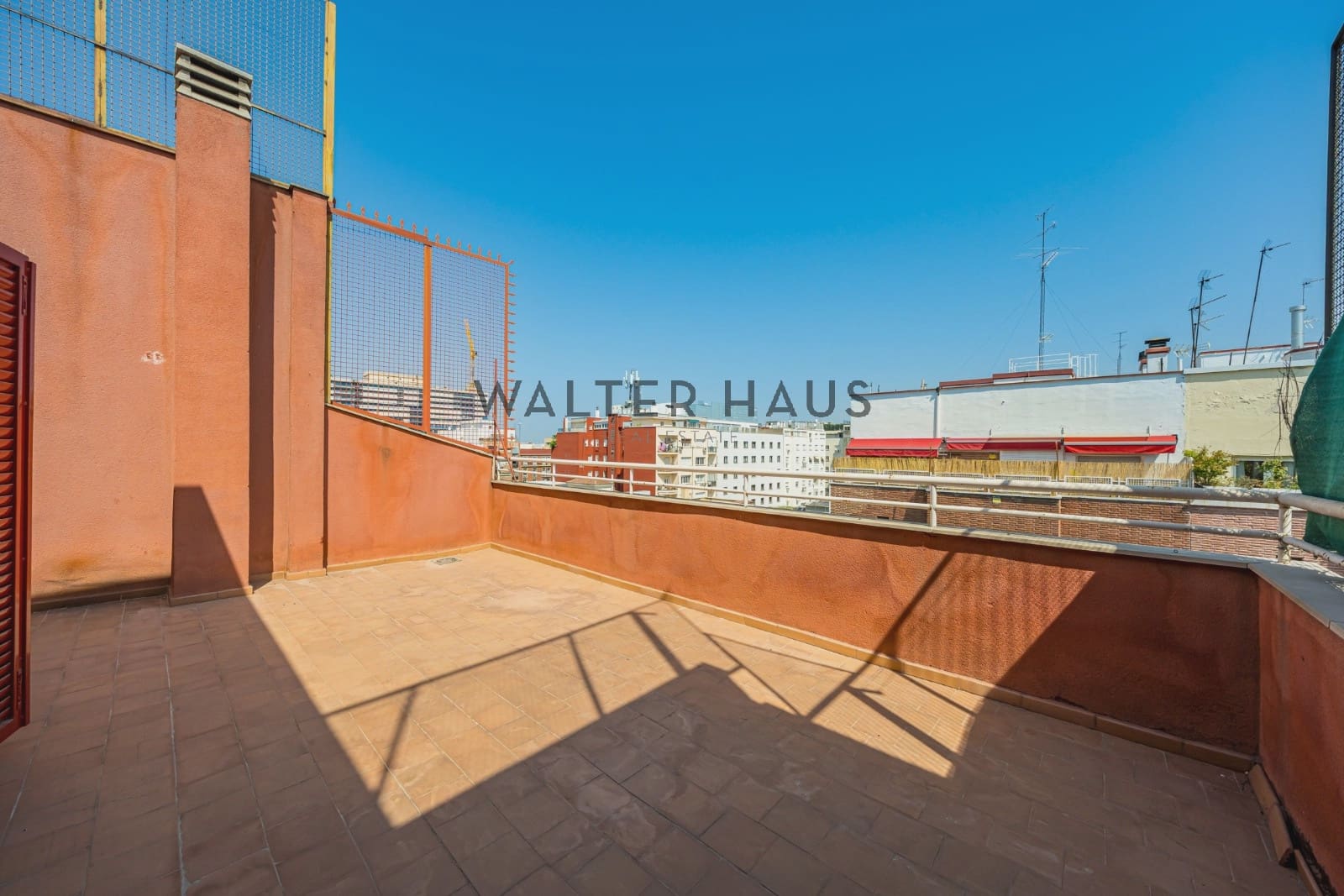 3 makuuhuone Kattohuoneisto myytävänä paikassa Madrid kaupunki - 1 398 500 € (Ref: 10100551)