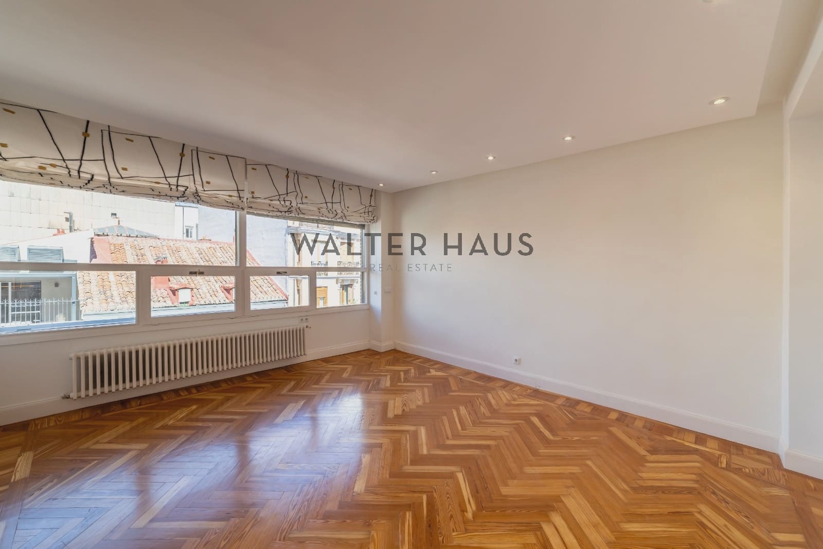 3 sovrum Lägenhet att hyra i Madrid stad - 5 500 € (Ref: 10101233)