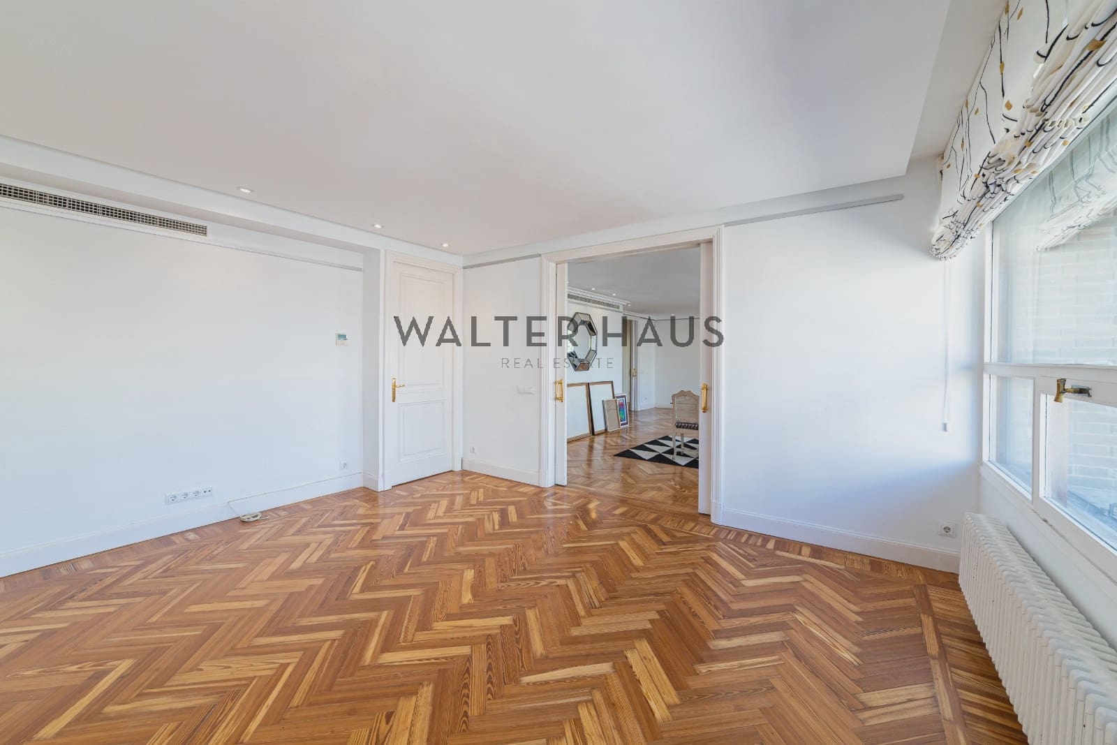 3 sovrum Lägenhet att hyra i Madrid stad - 5 500 € (Ref: 10101233)
