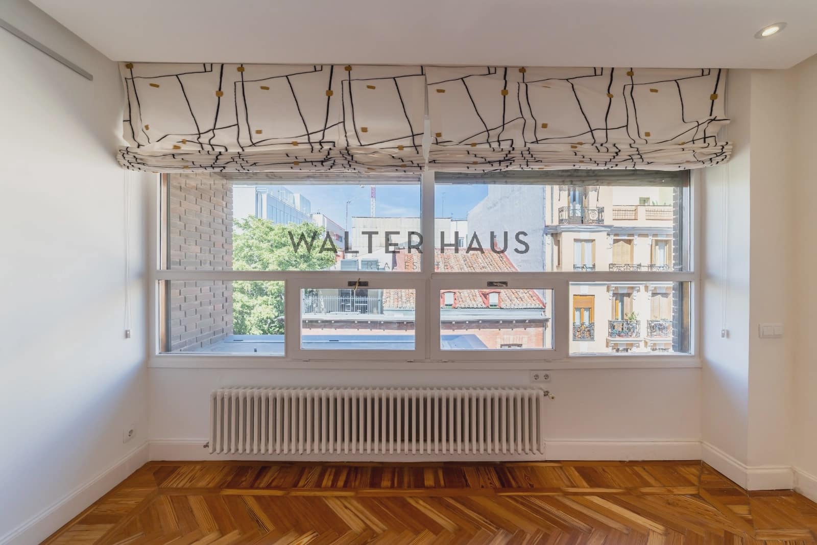 3 sovrum Lägenhet att hyra i Madrid stad - 5 500 € (Ref: 10101233)