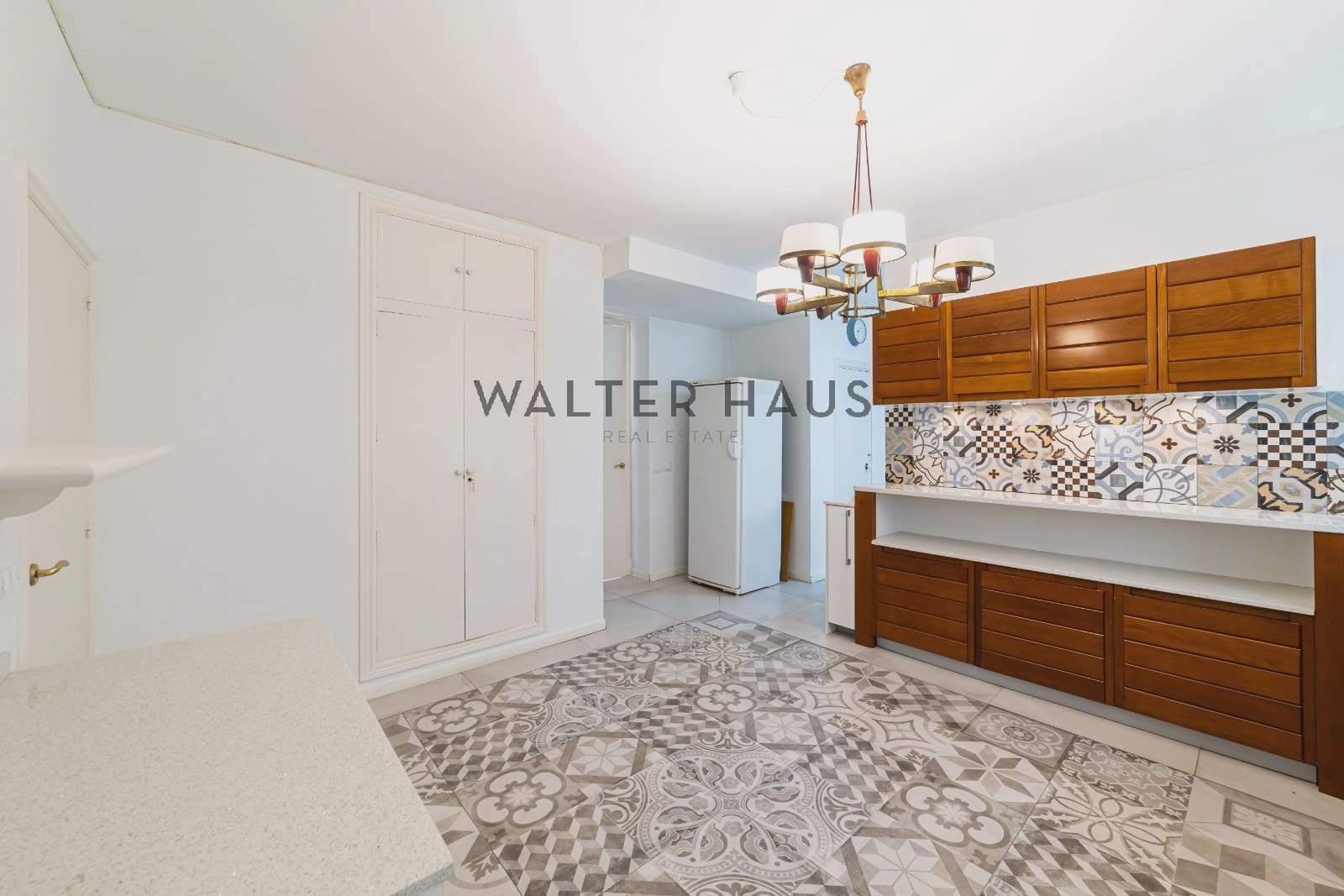 3 sovrum Lägenhet att hyra i Madrid stad - 5 500 € (Ref: 10101233)