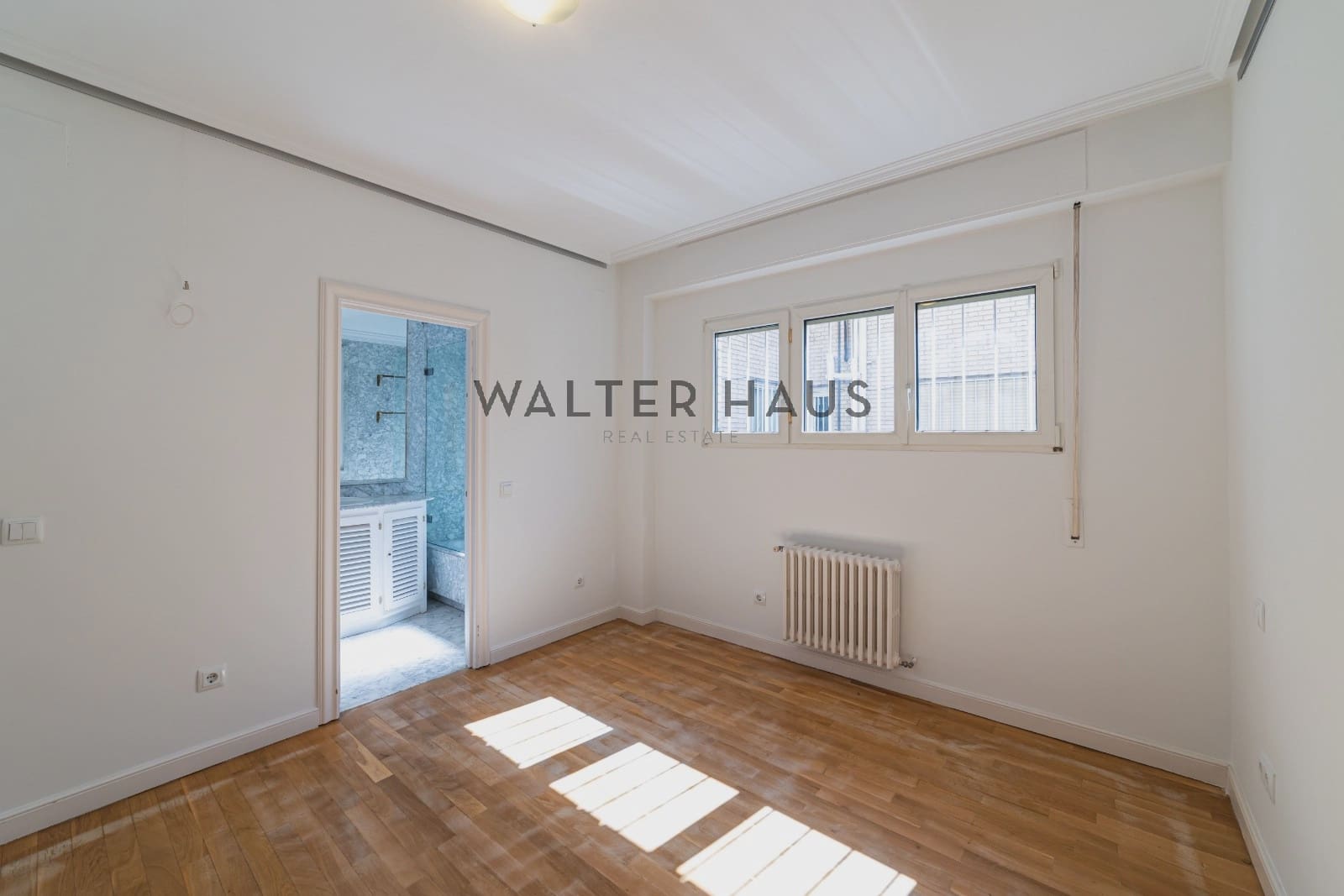 3 sovrum Lägenhet att hyra i Madrid stad - 5 500 € (Ref: 10101233)