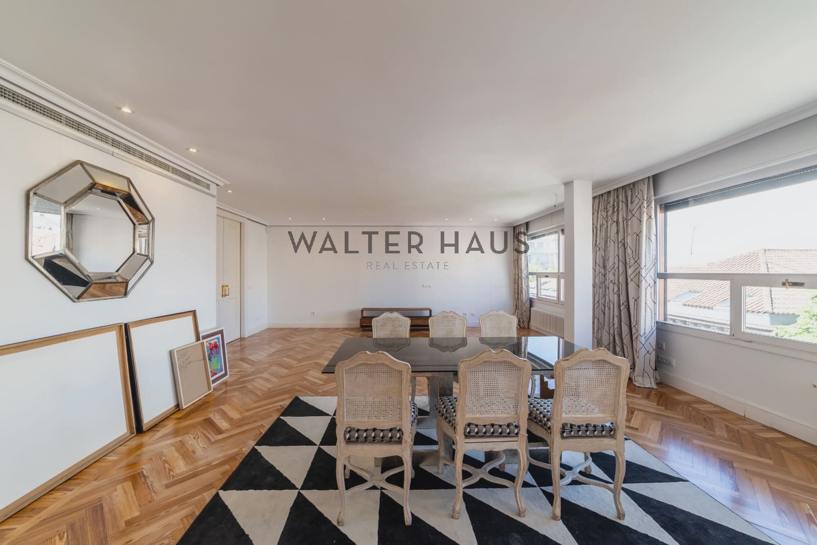 3 sovrum Lägenhet att hyra i Madrid stad - 5 500 € (Ref: 10101233)