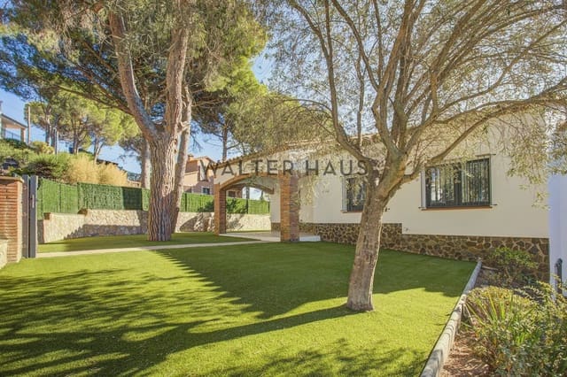 5 sovrum Villa till salu i Platja d'Aro, Castell-Platja d'Aro med pool garage - 945 000 € (Ref: 10106552)
