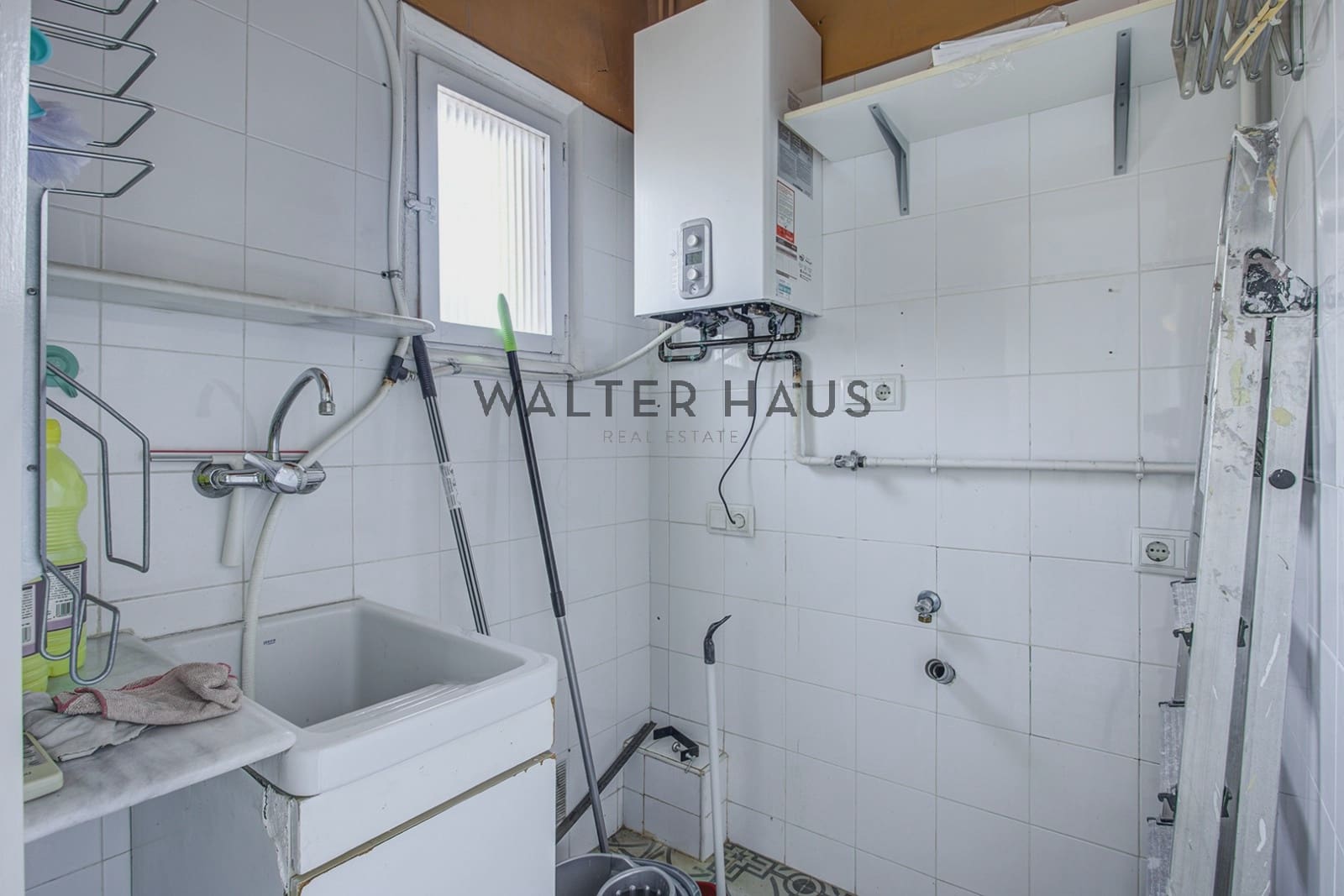 3 bedroom Flat for sale in Barcelona city - € 830,000 (Ref: 10113325)
