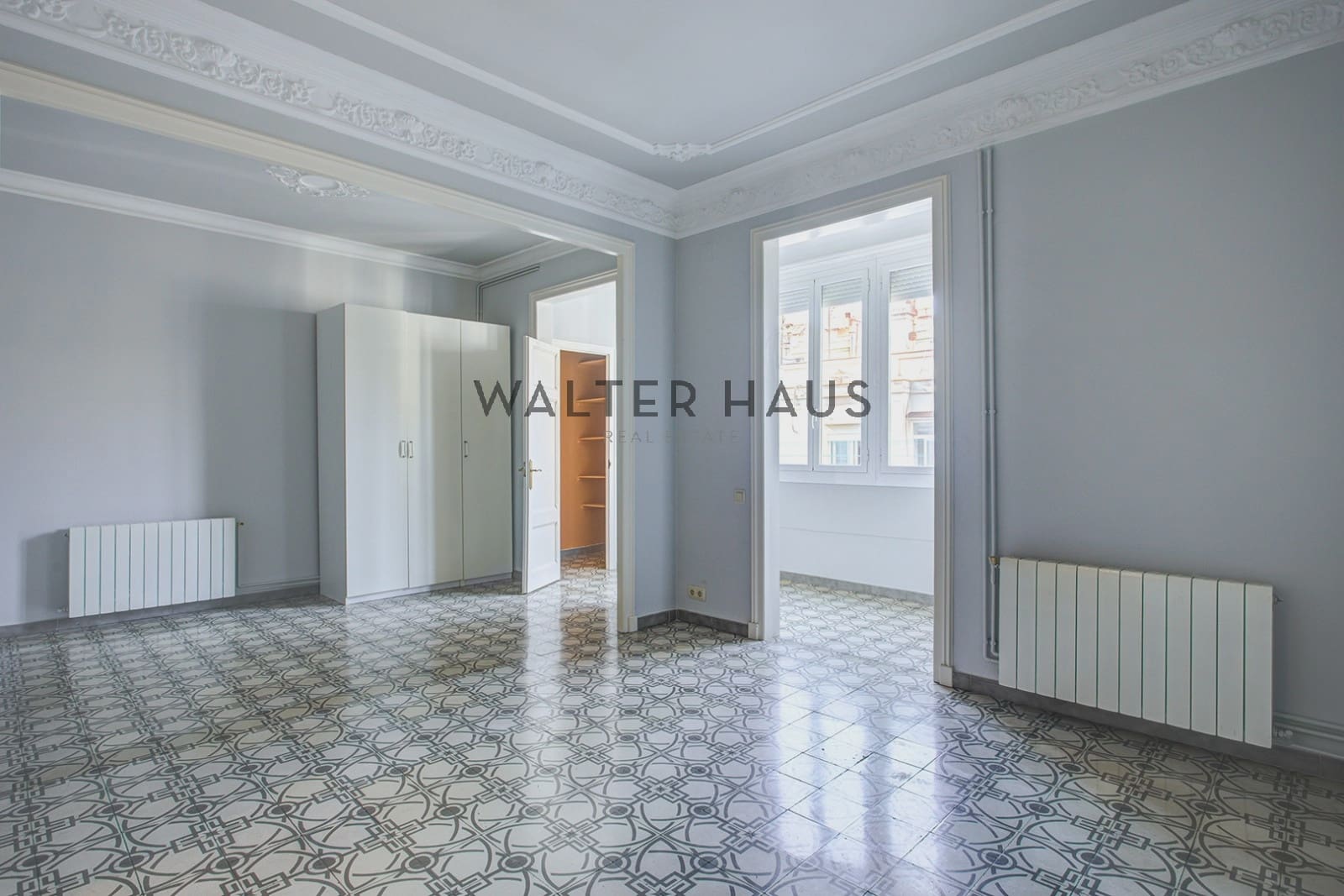 3 bedroom Flat for sale in Barcelona city - € 830,000 (Ref: 10113325)