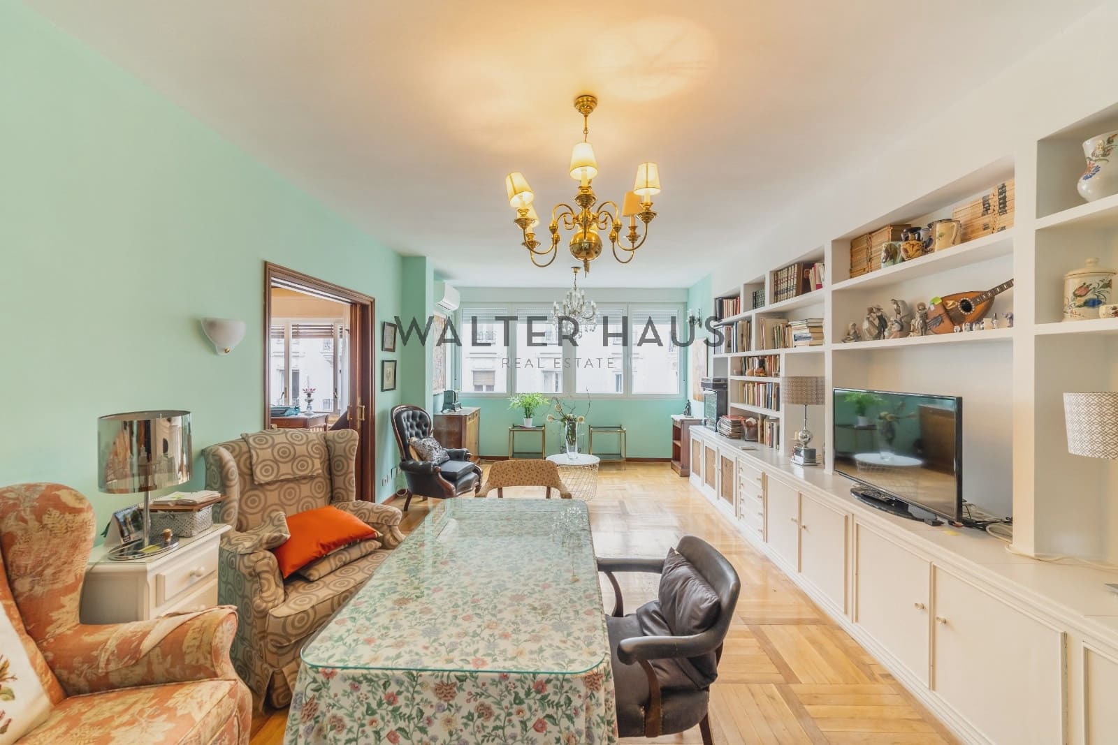 Piso de 4 habitaciones en Madrid ciudad en venta - 1.995.000 € (Ref: 10118137)