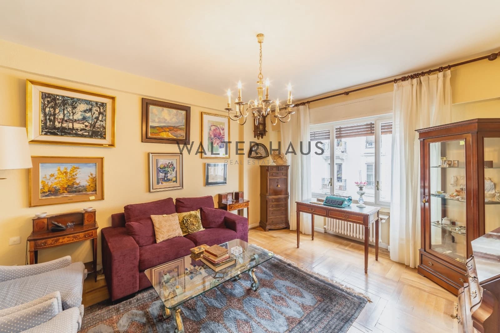 Piso de 4 habitaciones en Madrid ciudad en venta - 1.995.000 € (Ref: 10118137)