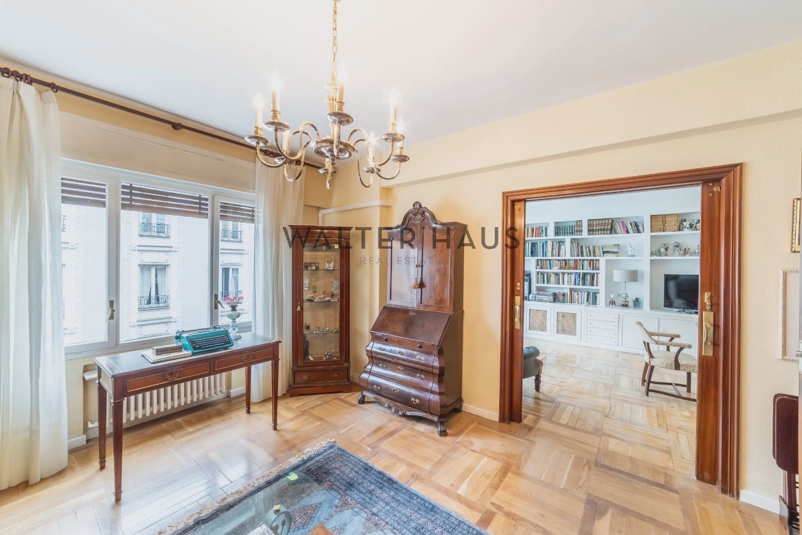 Piso de 4 habitaciones en Madrid ciudad en venta - 1.995.000 € (Ref: 10118137)
