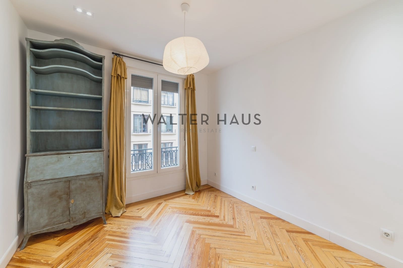 3 bedroom Flat for rent in Madrid city - € 4,500 (Ref: 10118440)