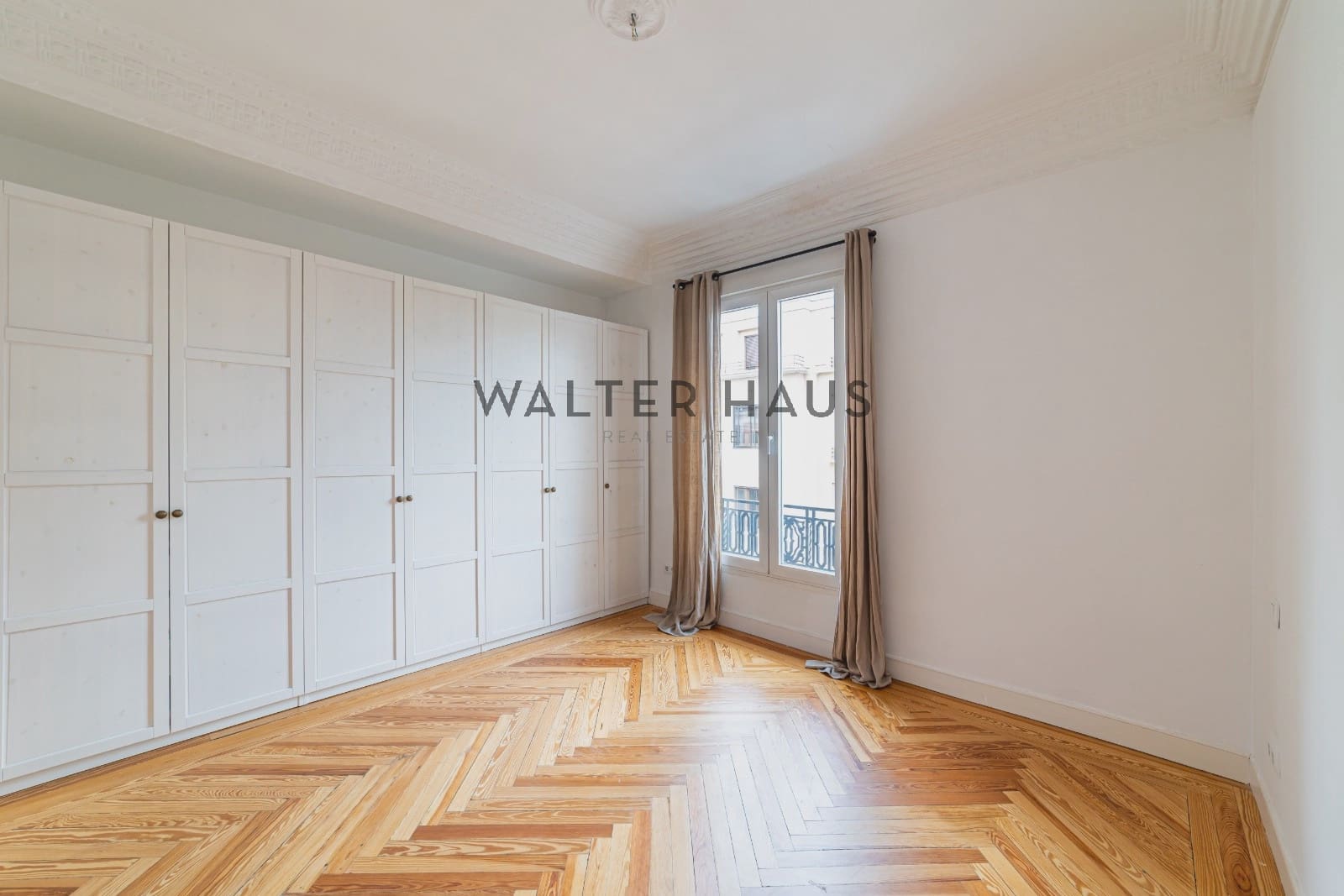 3 bedroom Flat for rent in Madrid city - € 4,500 (Ref: 10118440)