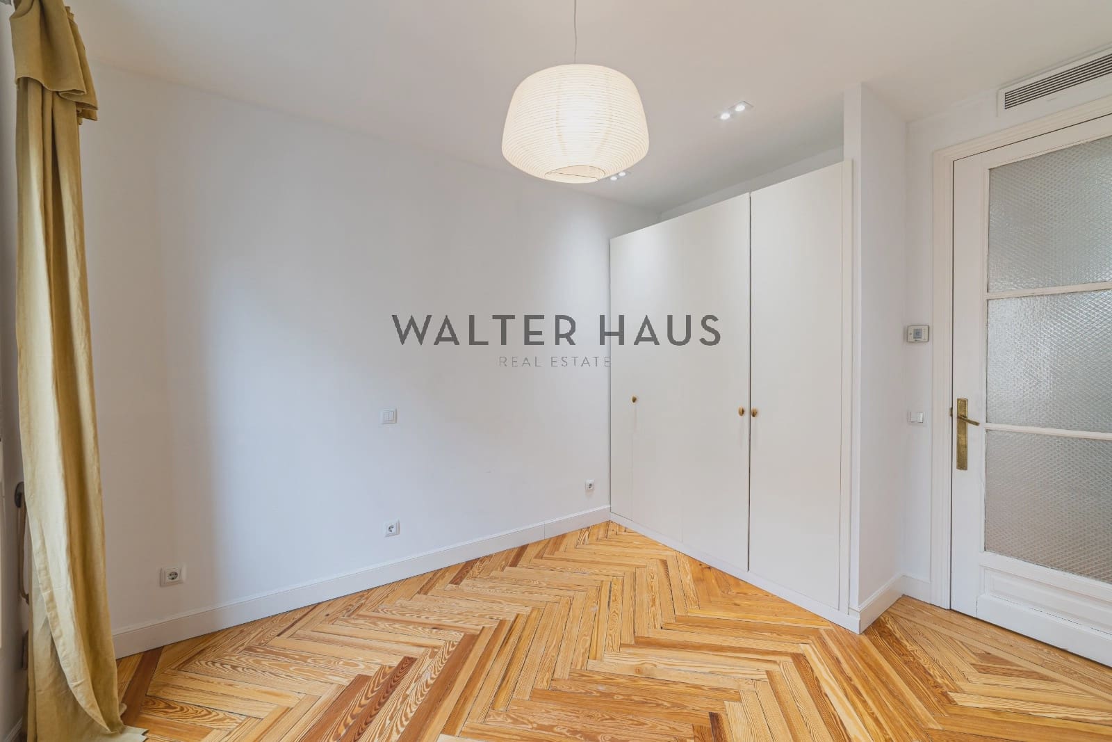 3 bedroom Flat for rent in Madrid city - € 4,500 (Ref: 10118440)