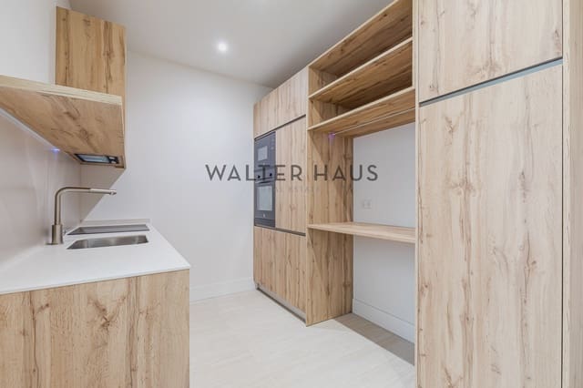 3 quarto Apartamento para venda em Universidad, Madrid cidade - 1 599 000 € (Ref: 10120568)