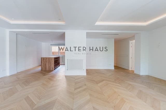 3 sovrum Lägenhet till salu i Almagro, Madrid stad med garage - 2 600 000 € (Ref: 10120779)