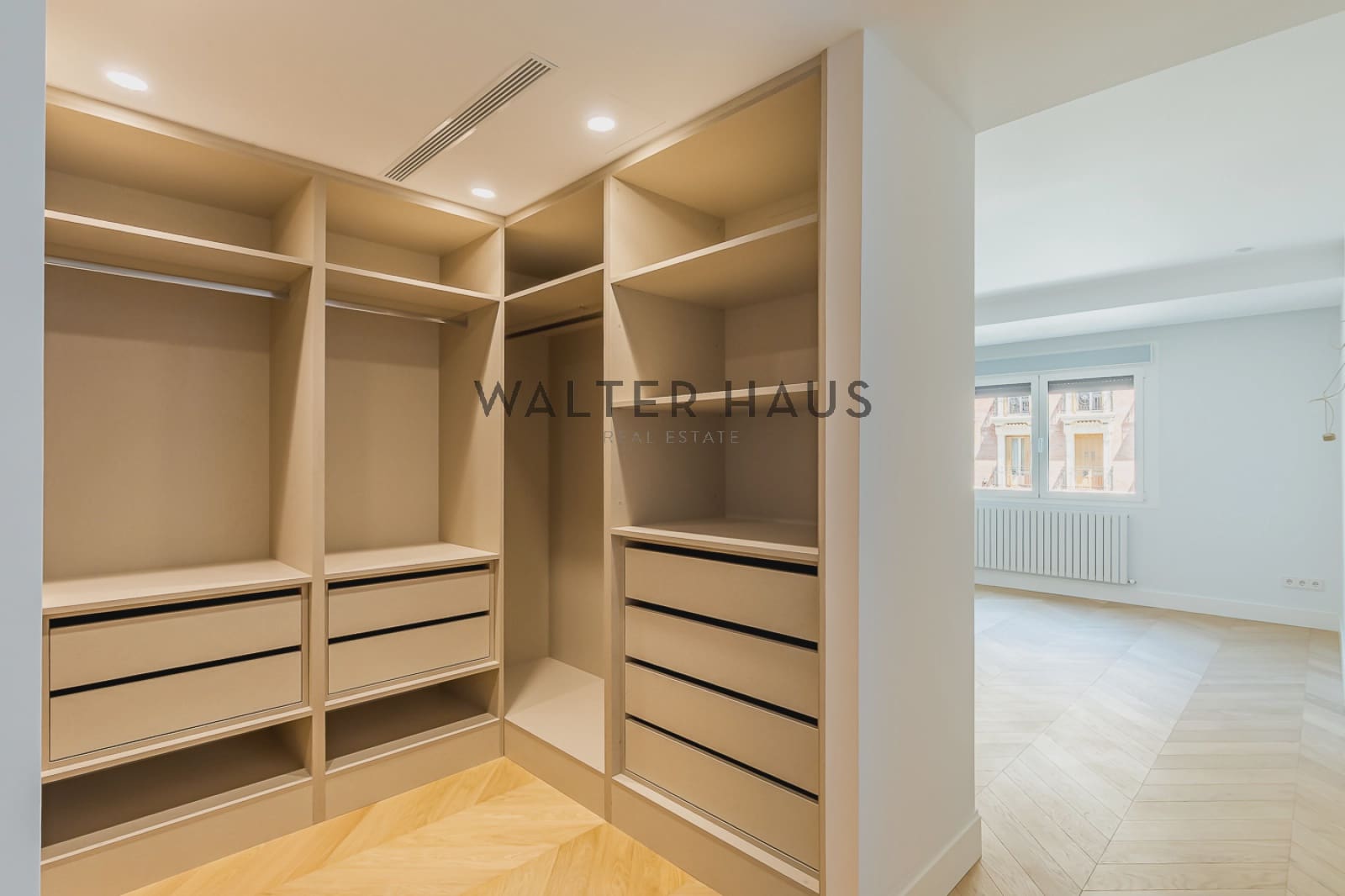 3 sovrum Lägenhet till salu i Madrid stad med garage - 2 600 000 € (Ref: 10120779)