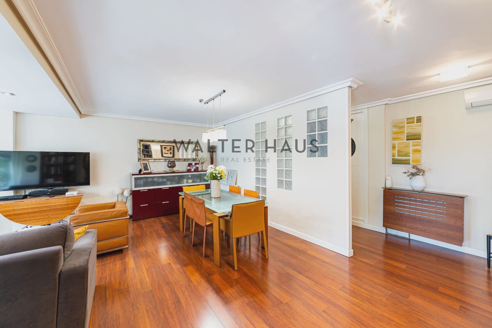 4 bedroom Flat for sale in Madrid city with pool garage - € 1,239,000 (Ref: 10125034)