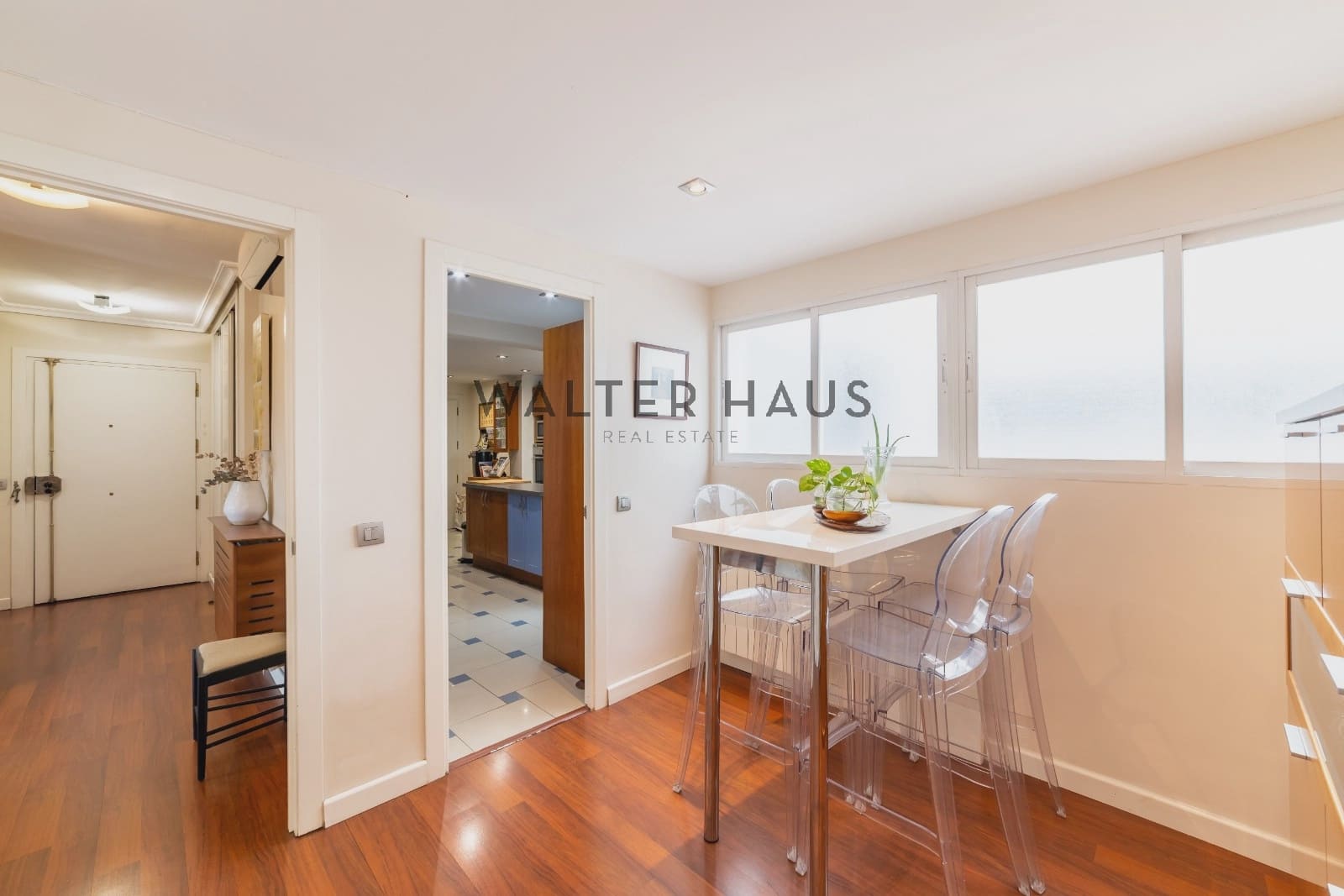 4 bedroom Flat for sale in Madrid city with pool garage - € 1,239,000 (Ref: 10125034)