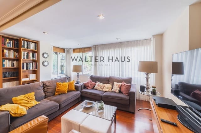 4 bedroom Flat for sale in Palomas, Madrid city - € 1,239,000 (Ref: 10125034)