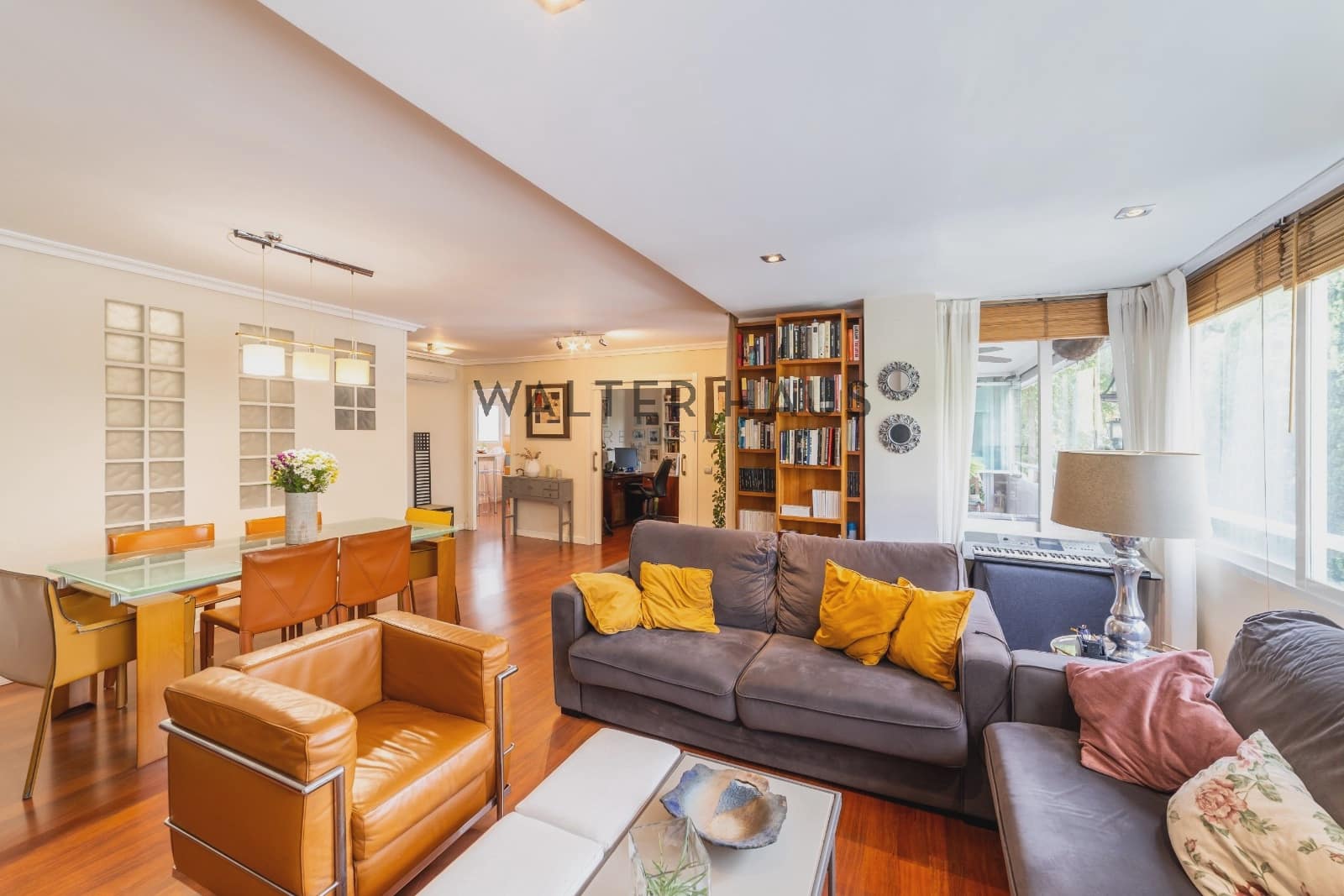 4 bedroom Flat for sale in Madrid city with pool garage - € 1,239,000 (Ref: 10125034)