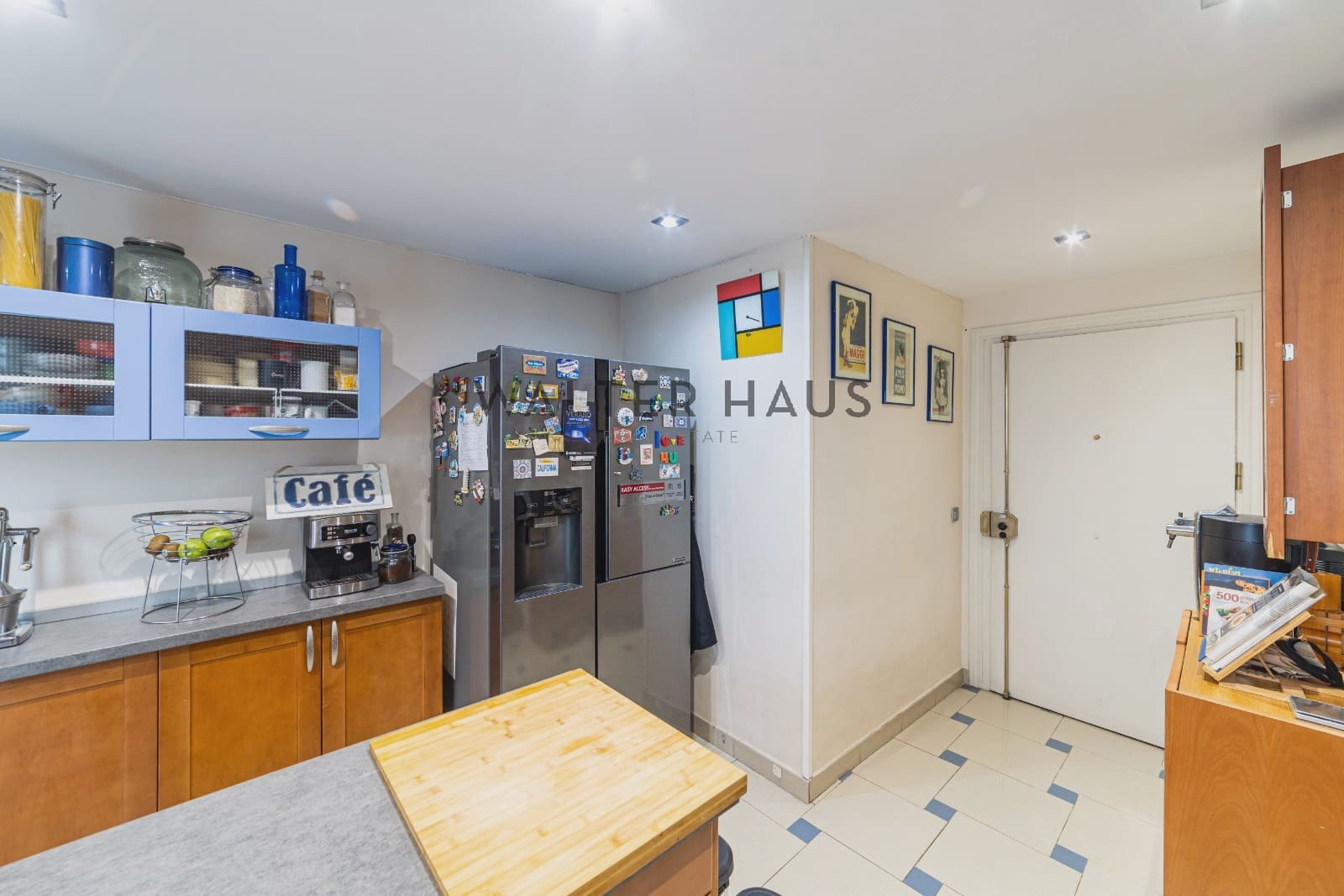4 bedroom Flat for sale in Madrid city with pool garage - € 1,239,000 (Ref: 10125034)
