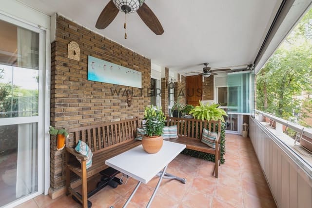 4 bedroom Flat for sale in Palomas, Madrid city - € 1,239,000 (Ref: 10125034)