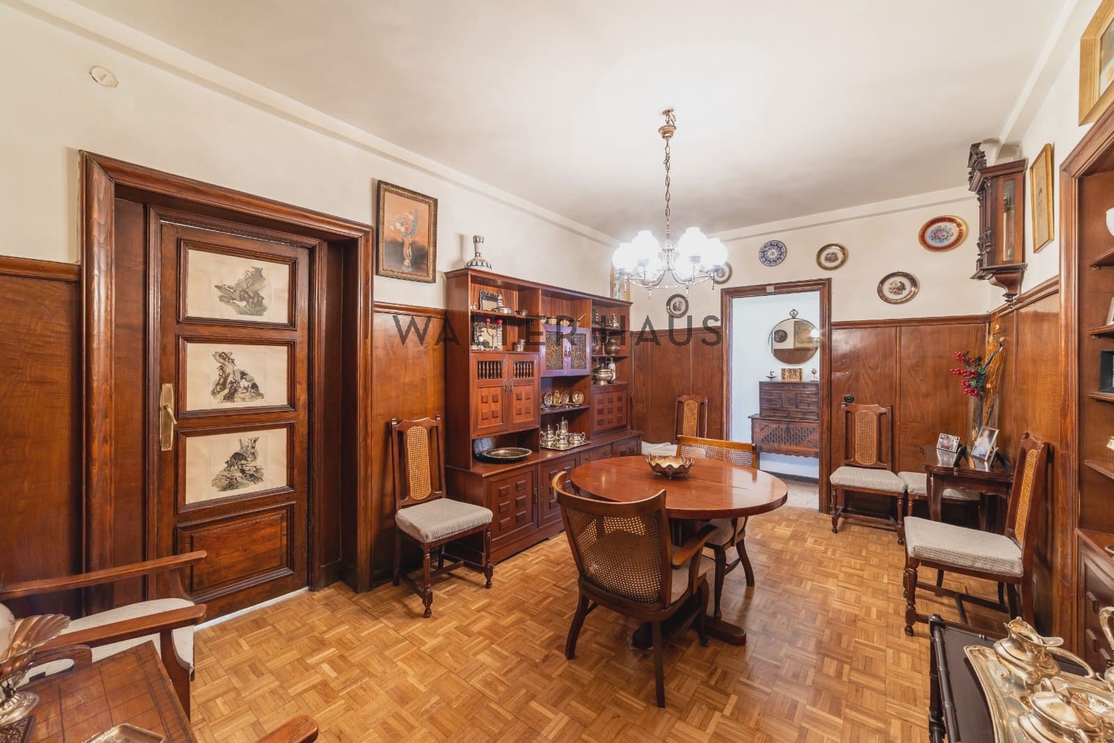3 bedroom Flat for sale in Madrid city - € 2,300,000 (Ref: 10127318)