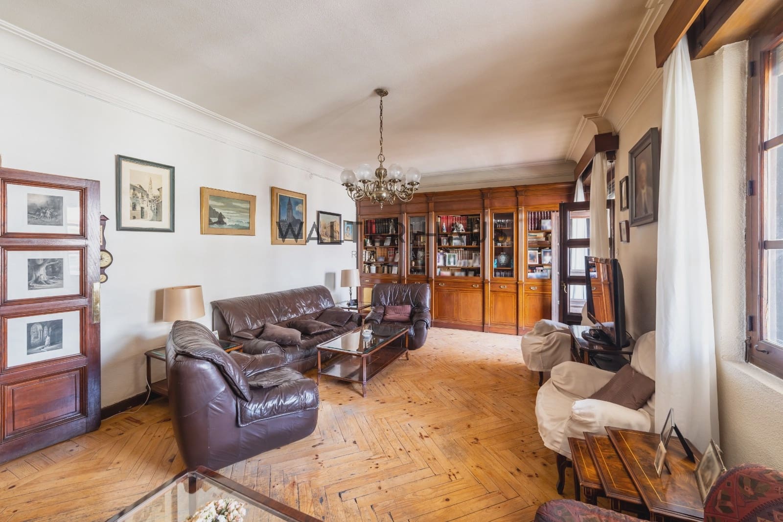 3 bedroom Flat for sale in Madrid city - € 2,300,000 (Ref: 10127318)