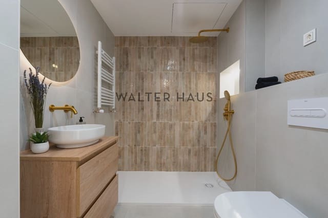 3 slaapkamer Flat te koop in Vallehermoso, Madrid stad met garage - € 1.360.000 (Ref: 10130458)