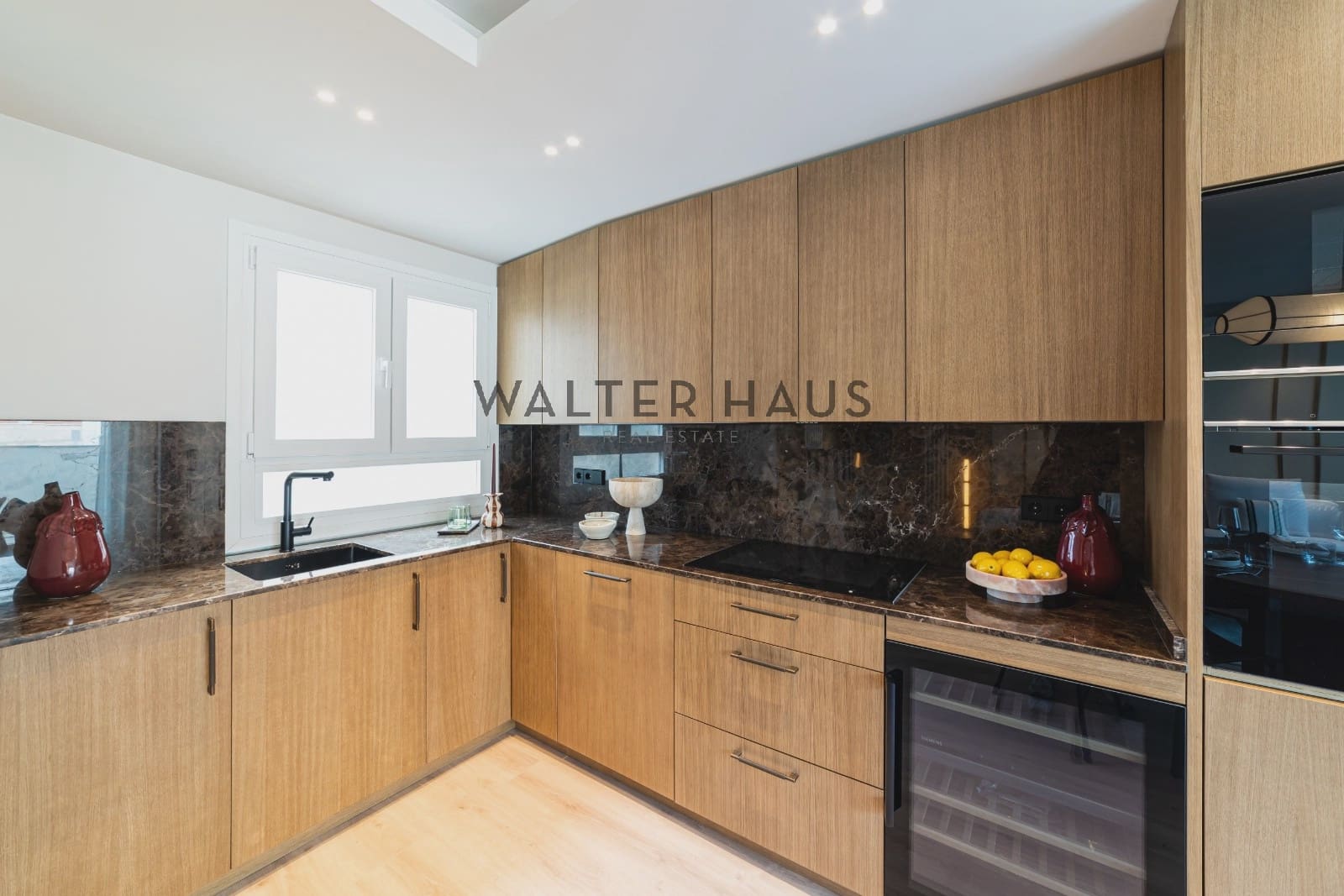 2 bedroom Penthouse for sale in Madrid city with garage - € 2,250,000 (Ref: 10130459)