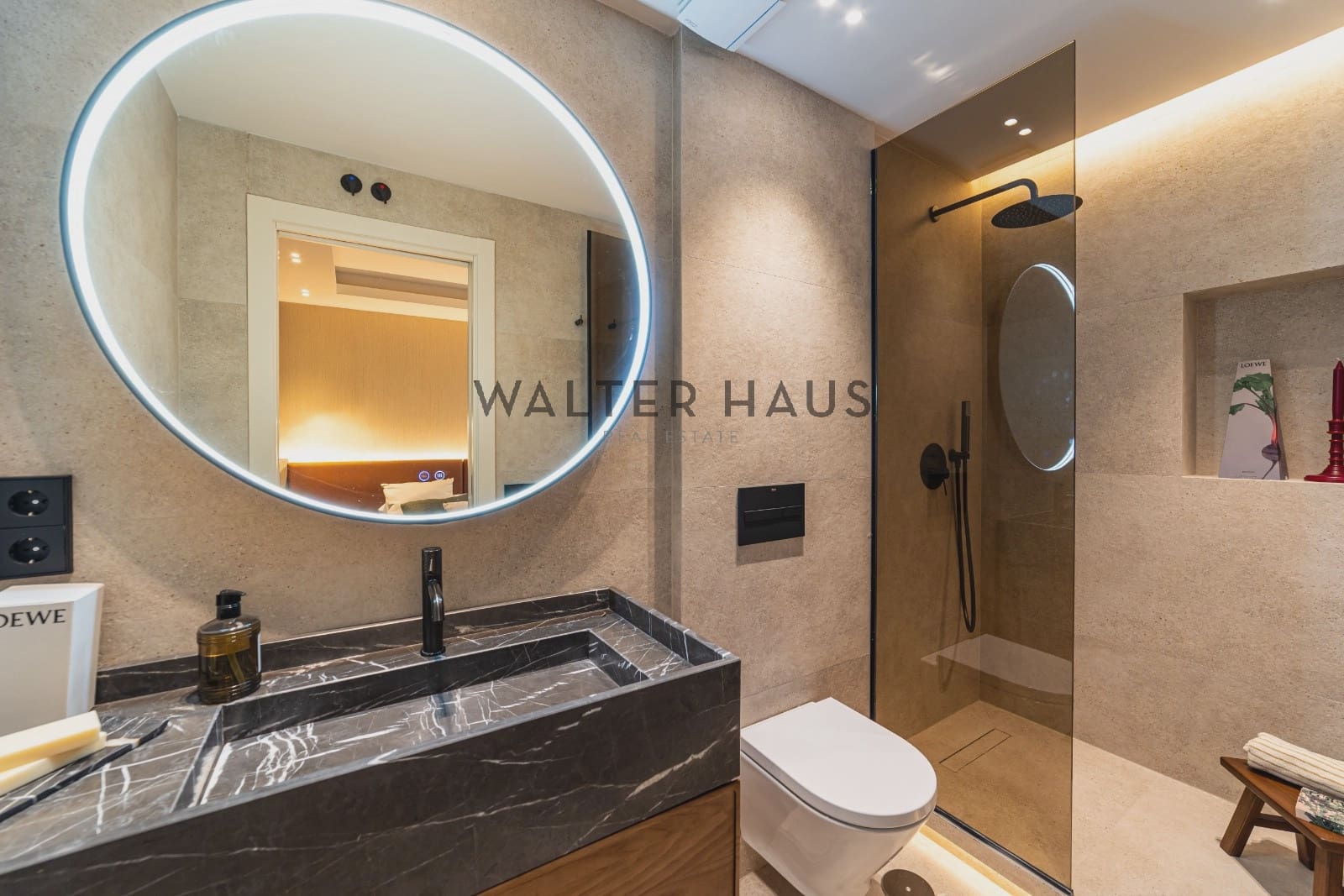 2 bedroom Penthouse for sale in Madrid city with garage - € 2,250,000 (Ref: 10130459)