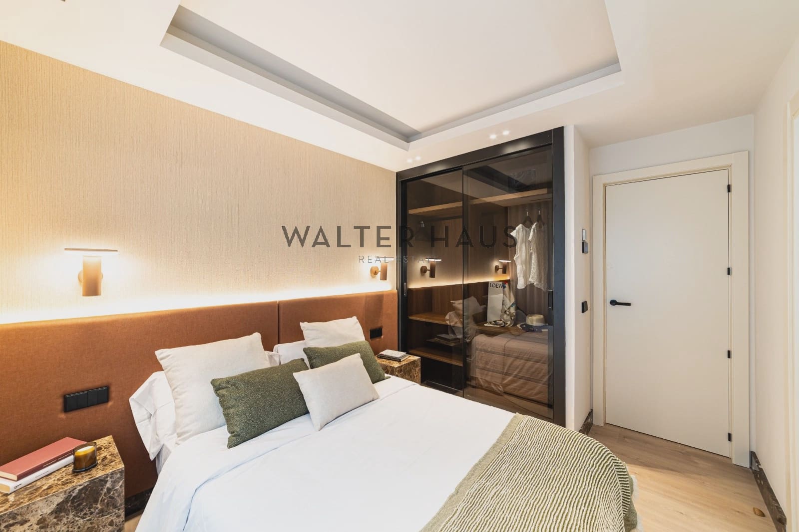 2 bedroom Penthouse for sale in Madrid city with garage - € 2,250,000 (Ref: 10130459)