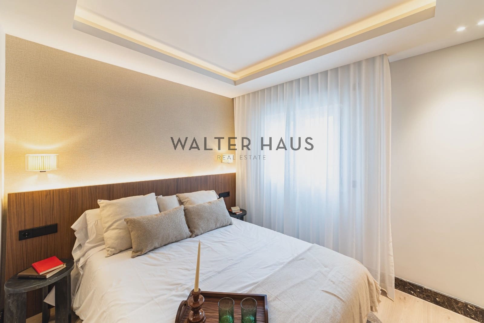 2 bedroom Penthouse for sale in Madrid city with garage - € 2,250,000 (Ref: 10130459)