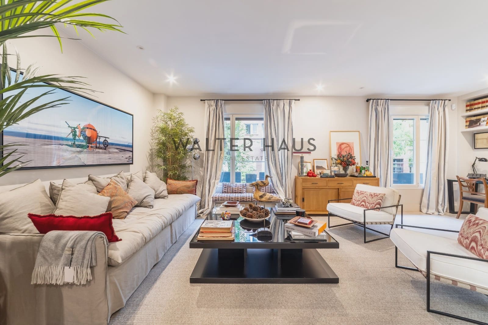 2 bedroom Flat for sale in Madrid city - € 1,450,000 (Ref: 10130460)
